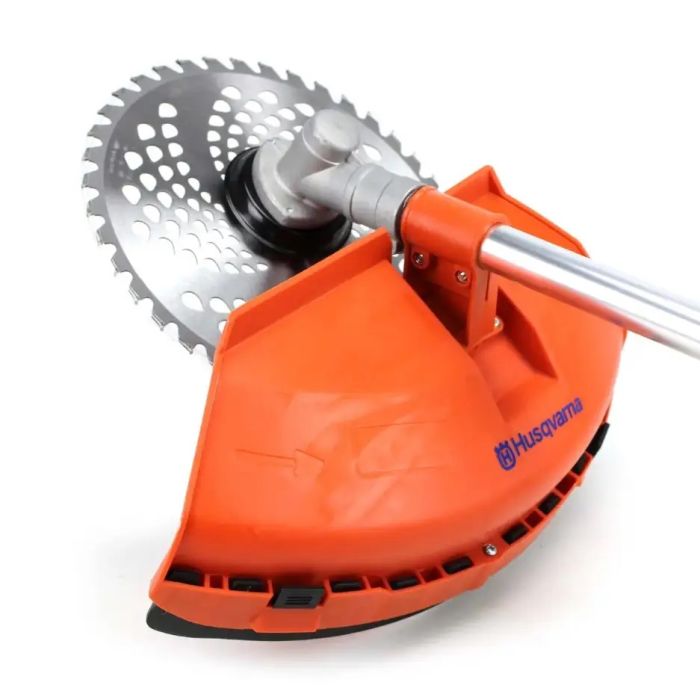 Мотокоса Husqvarna 331R 5,5 кВт, труба 26 мм